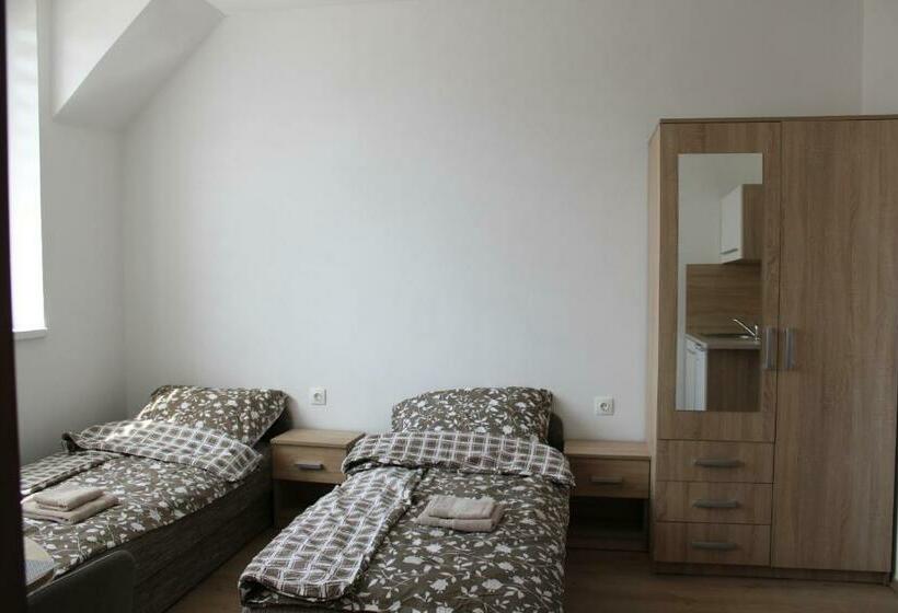 Szikla Vendégház Sopron