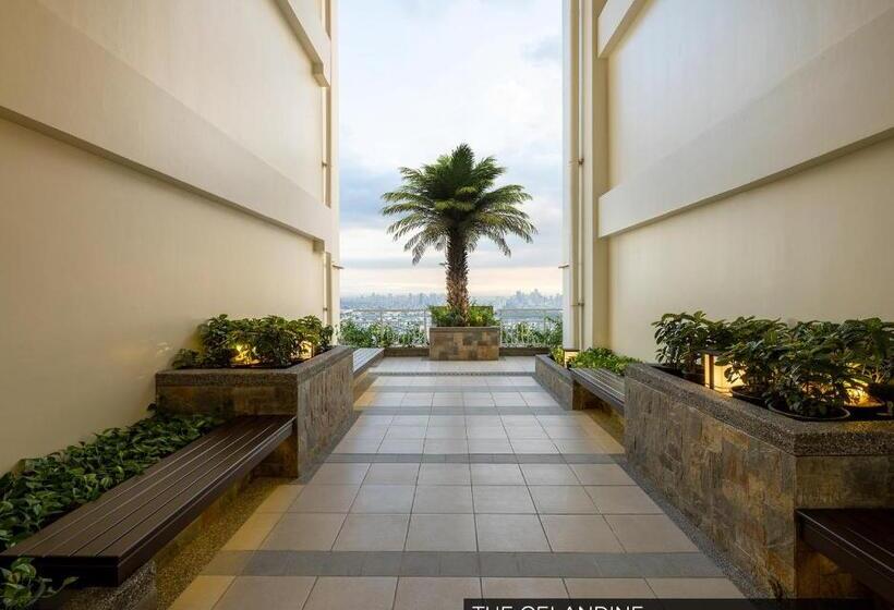 The Celandine Staycation Condo Hotel In Quezon City