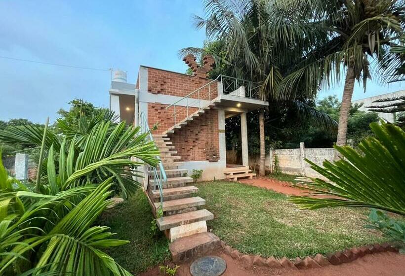 Majatalo L  Aurelia Villa   Auroville Beach