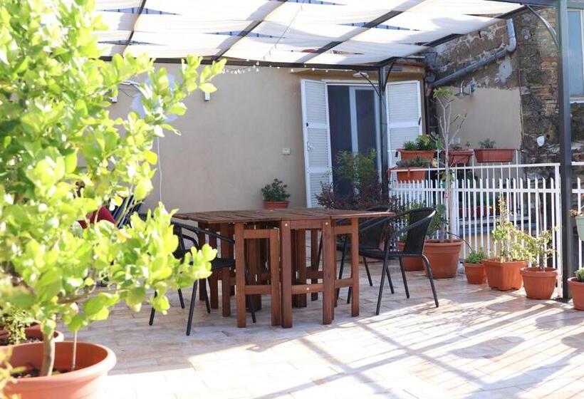 민박 Casa In The Clouds