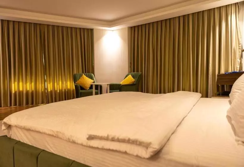 تختخواب و صبحانه Grand Luxury