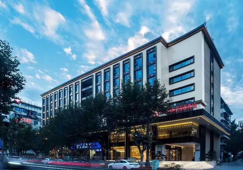 Hotelli Hilton Garden Inn Chengdu Kuanzhai Alley