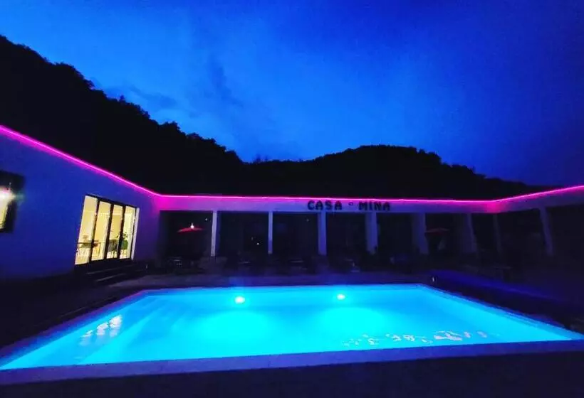 ペンション Casa Mina Divici