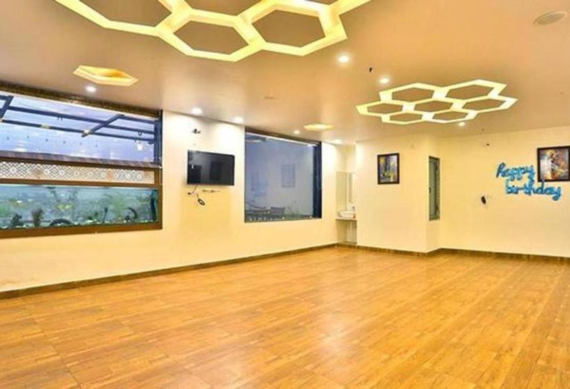 Fabhotel Prime Shree Dev Prime