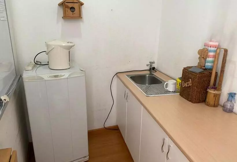 ユースホステル Cozy Houses