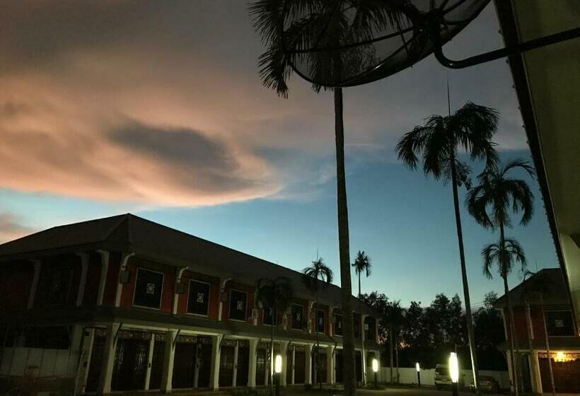 צימר The Nearest Surattani Airport