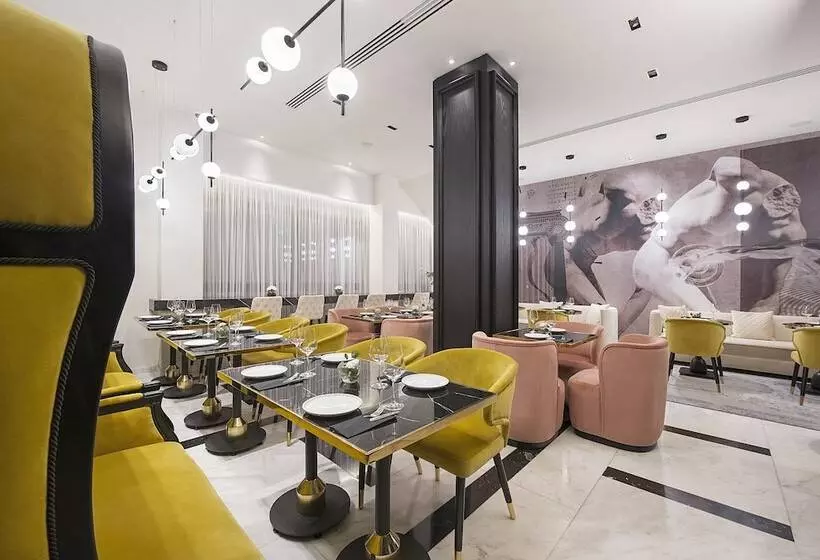 Hotelli Gate Twenty Two Boutique