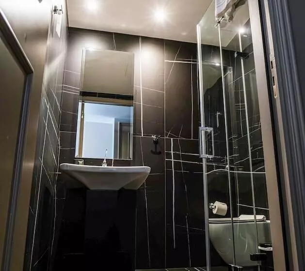 Hotelli Gate Twenty Two Boutique