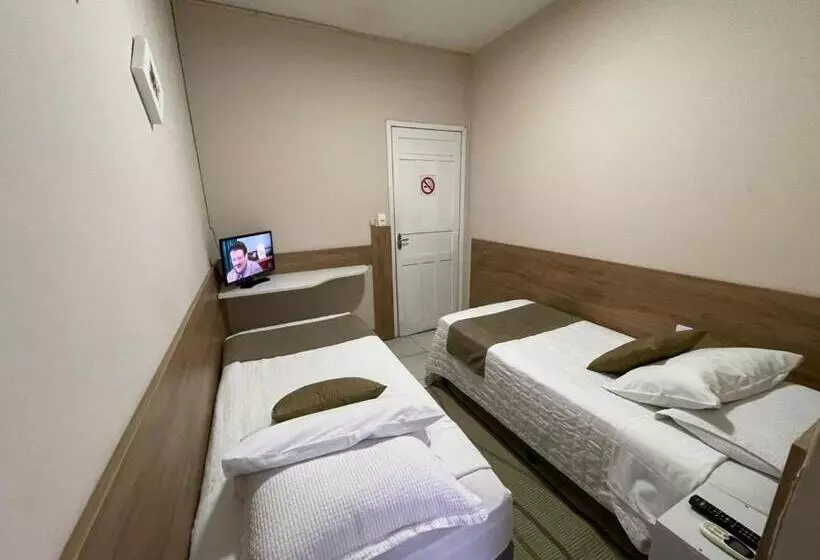 Hotelli Hospedar Flats & Residence