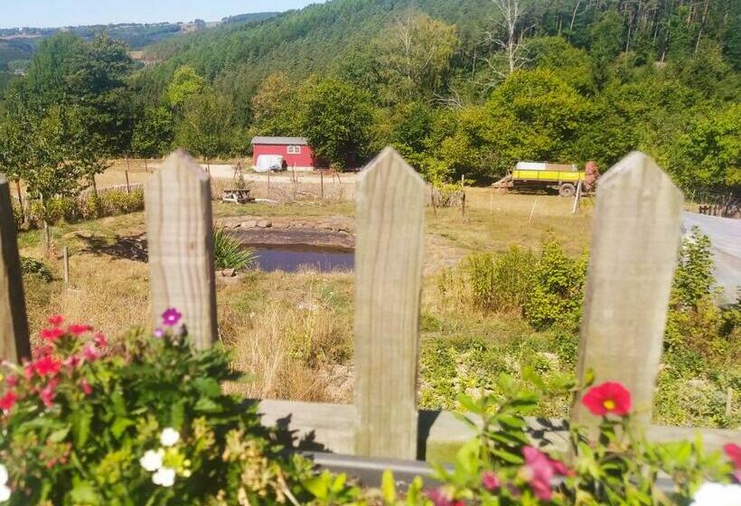 בית מלון כפרי La Tiny House De La Bergerie