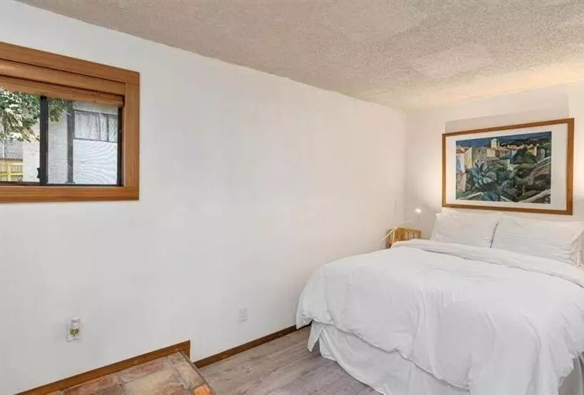 Majatalo Vancouver Sea View Palace Inn