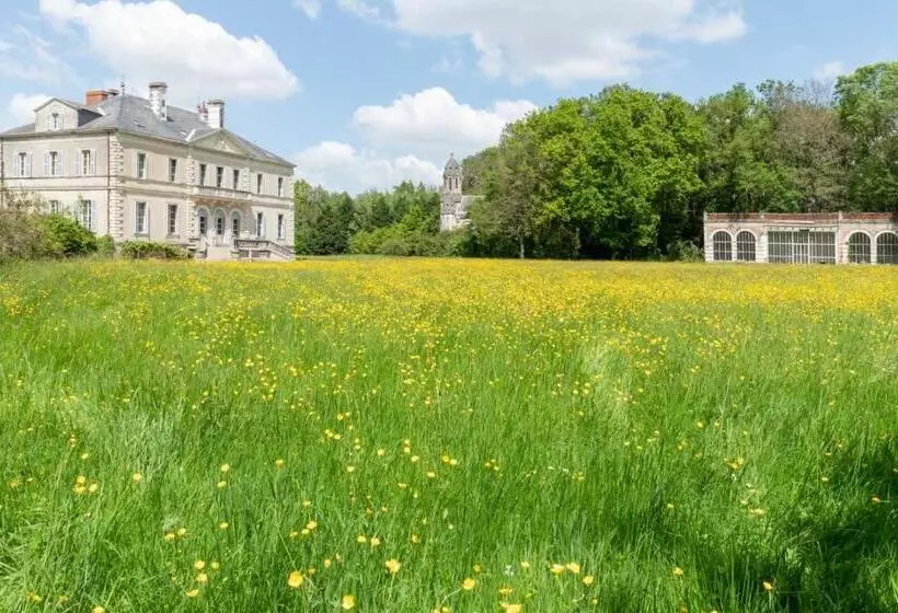 Aamiaismajoitus (B&B) Chateau Du Hallay