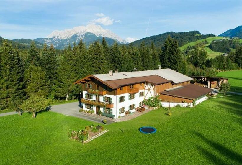 ホテル Bauernhof Niederfilzboden