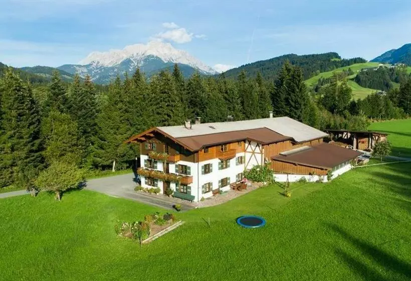 ホテル Bauernhof Niederfilzboden