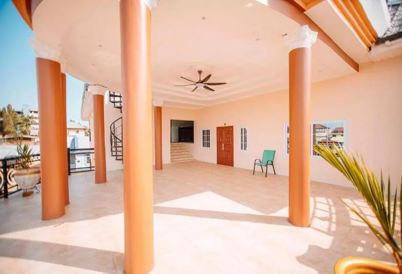 ホテル Bethel Suites