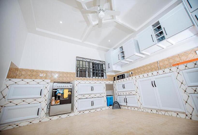 فندق Bethel Suites