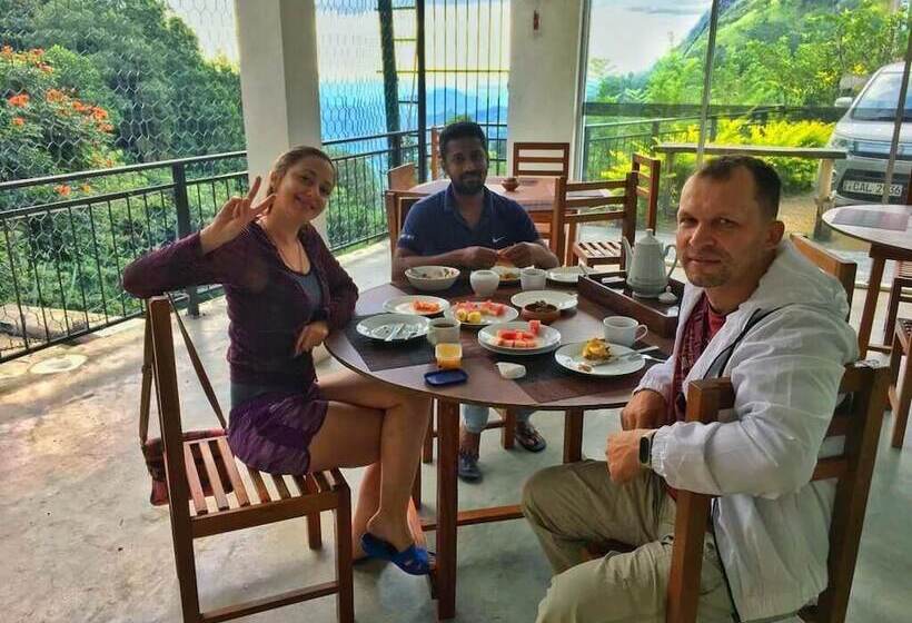 Hotel Grand Cliff Ella