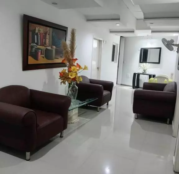 هتل La Leyenda Vallenata