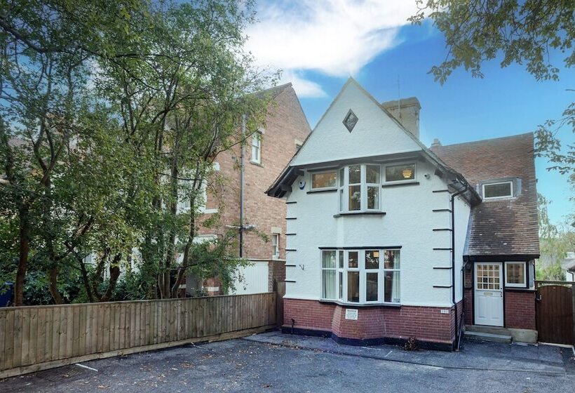 בית מלון כפרי No.192 Oxford