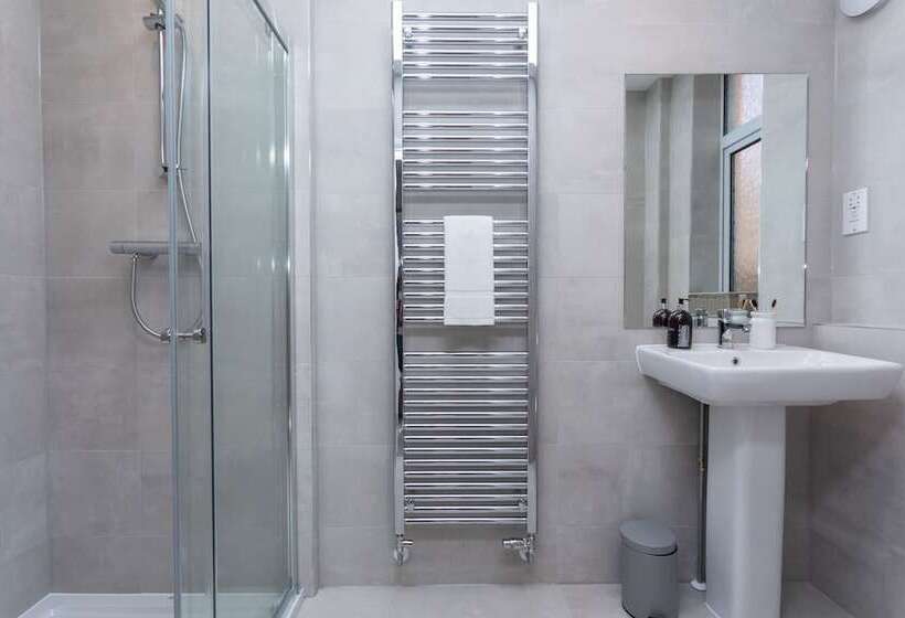 בית מלון כפרי No.192 Oxford