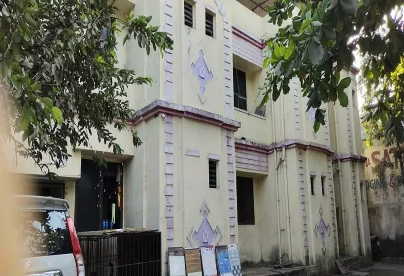 ホテル Satkar Lodging & Boarding By Wb Inn