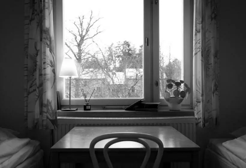 Hotelli Tollare Bed & Breakfast