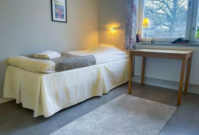 Hotelli Tollare Bed & Breakfast