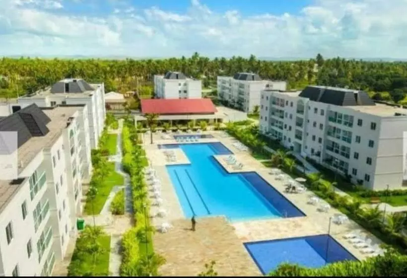 Palm Village Acqua