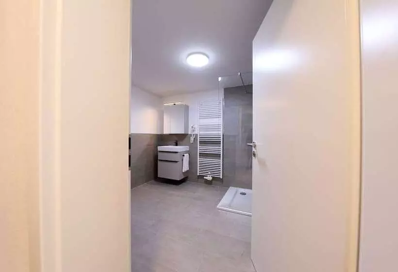 Majatalo 247 Selfcheckin Pferdemarkt