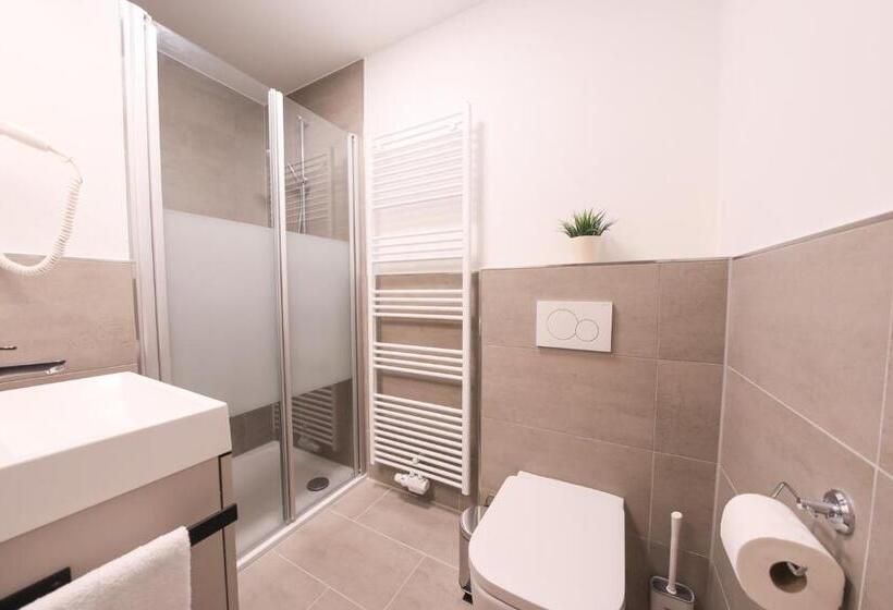 Пансион 247 Selfcheckin Pferdemarkt