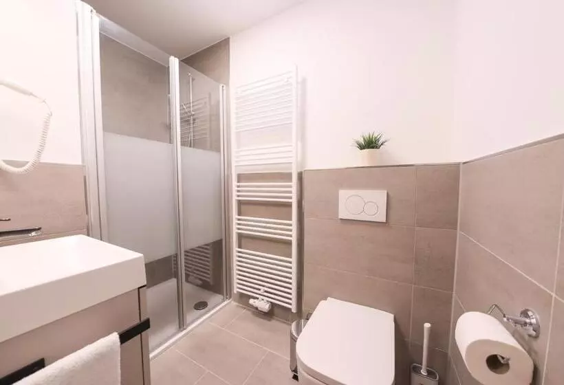 Majatalo 247 Selfcheckin Pferdemarkt