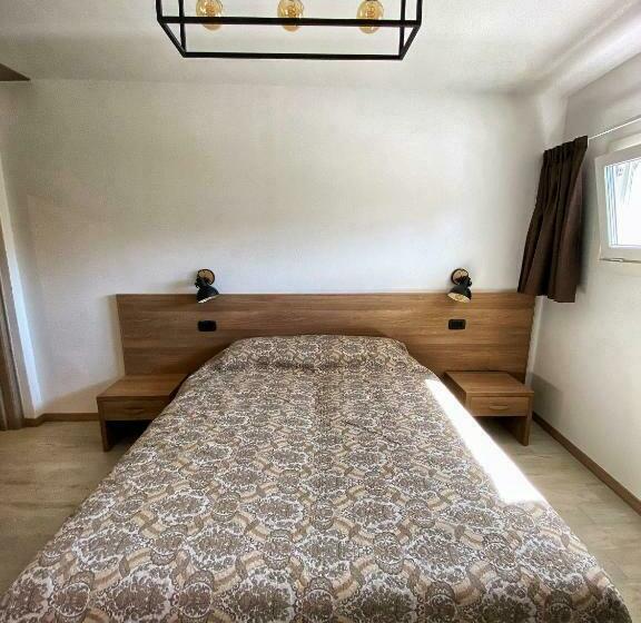 بنسيون Locazione Turistica El Sghirlo