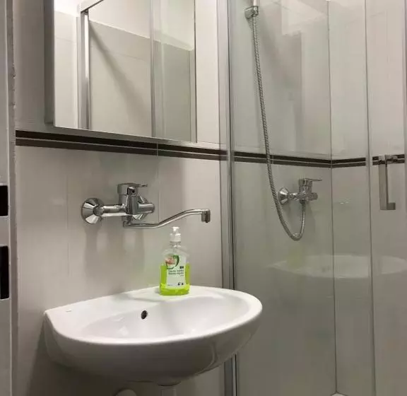 Majatalo Penzion Samoty