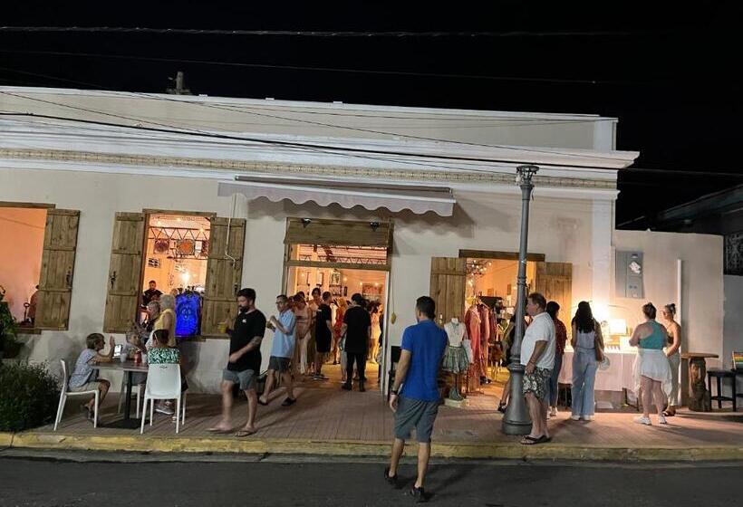 هاستل Rincon Dorms