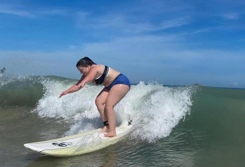 هاستل Rincon Dorms