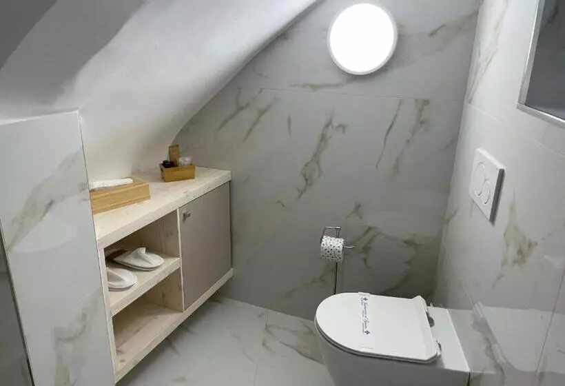 Aamiaismajoitus (B&B) Suite Albatros   Luxury Room