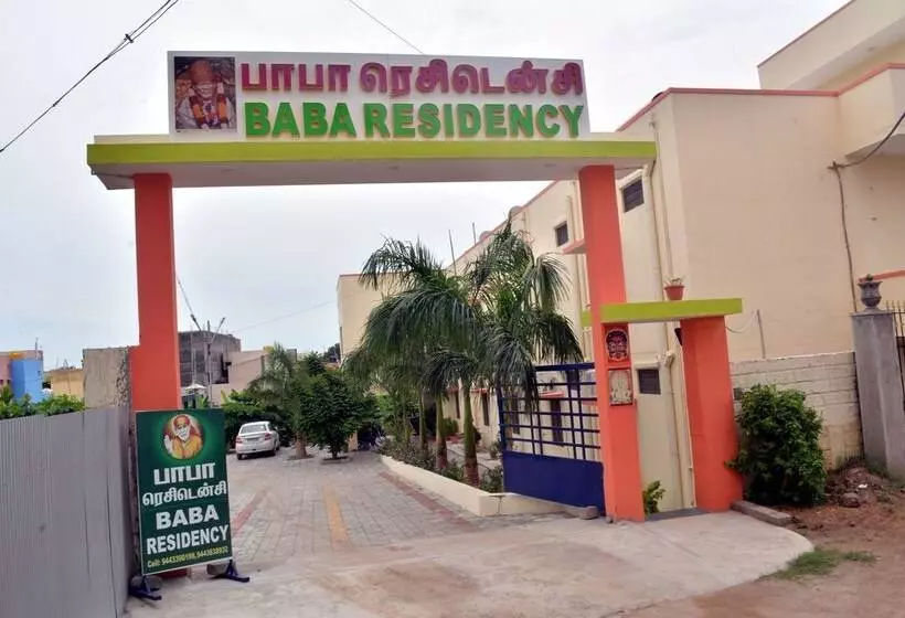 ホテル Baba Residency