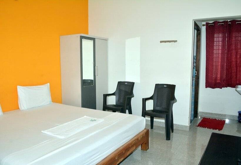 Отель Baba Residency