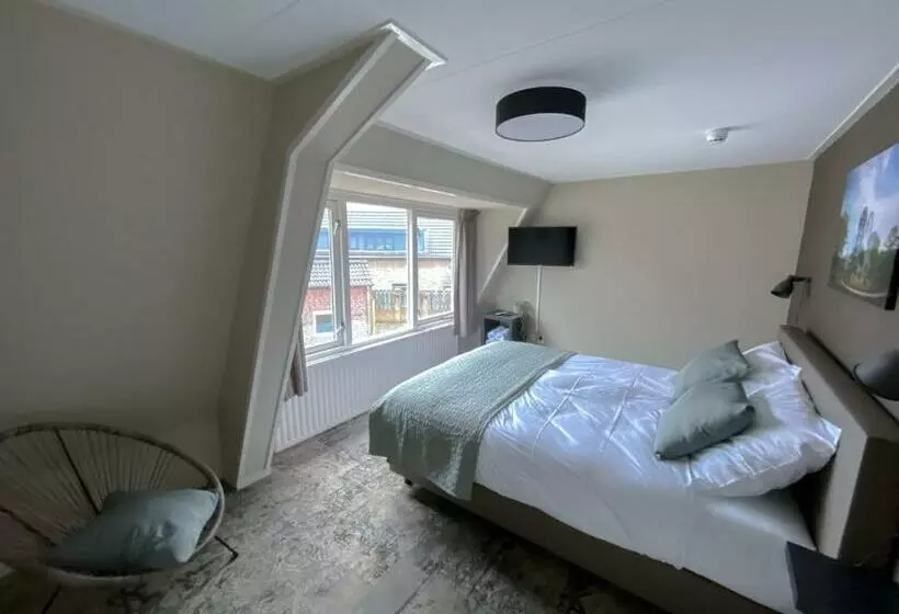Hotelli De Slapende Hollander