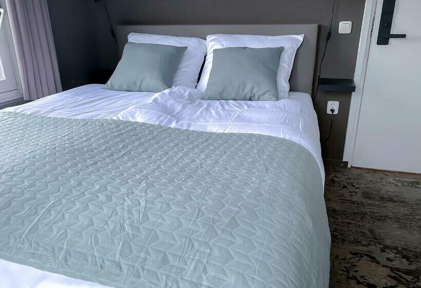 Hotel De Slapende Hollander