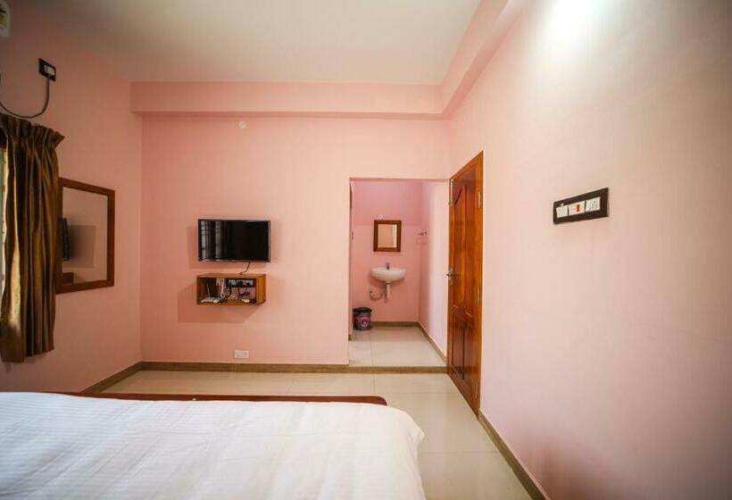 Hotel The Pothigai Palace