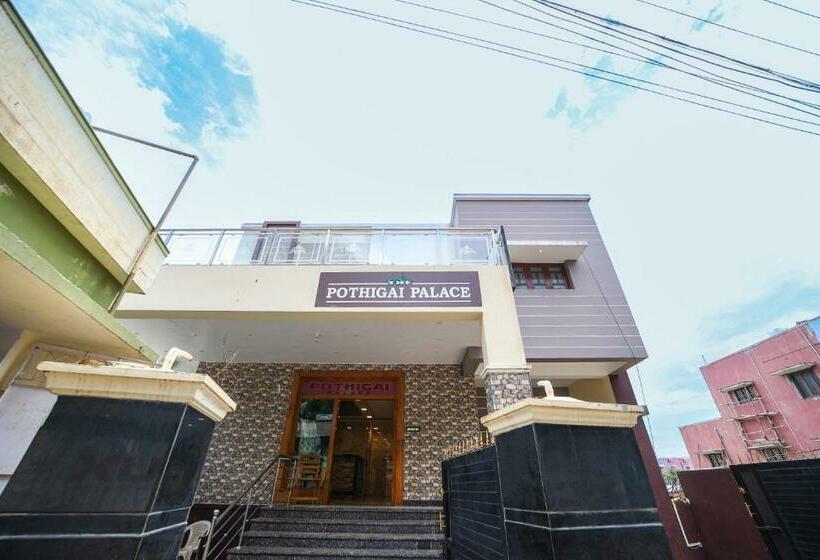 Hotel The Pothigai Palace