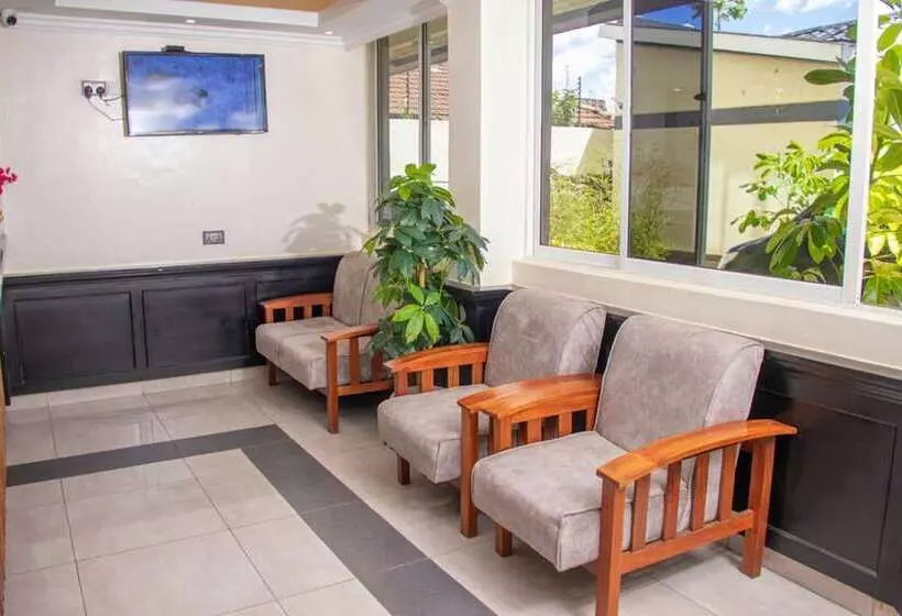 هتل Waffles Suites