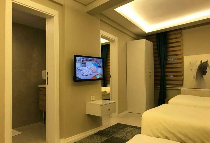 هتل Batusay Riviera