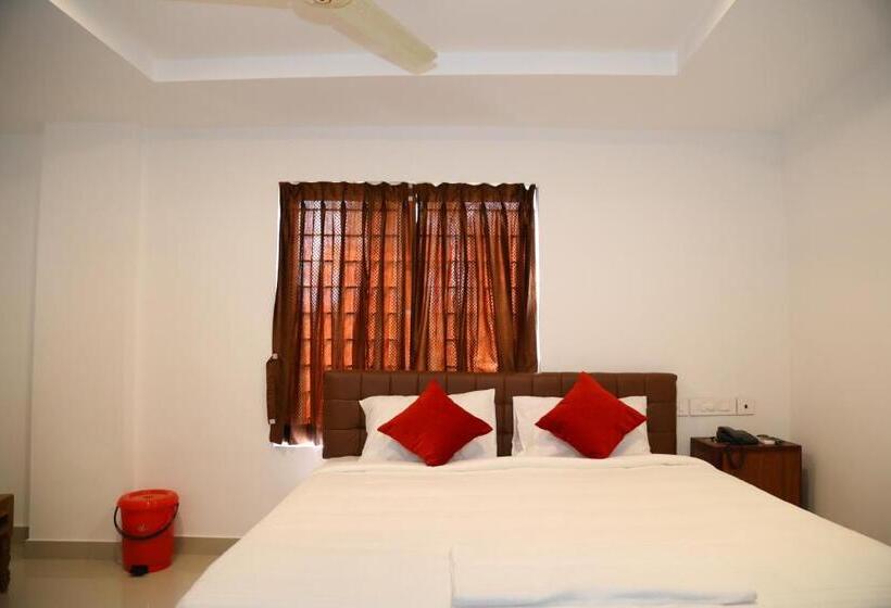 בית מלון כפרי Peroor Inn