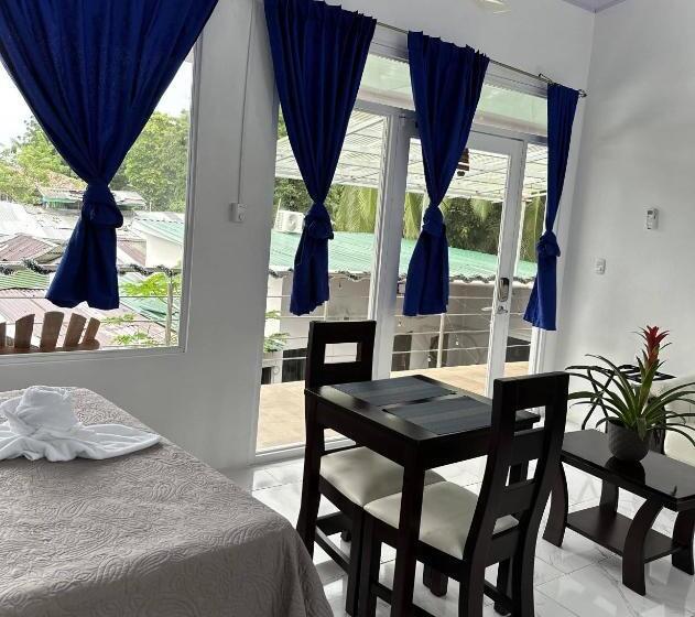 فندق Serendipity