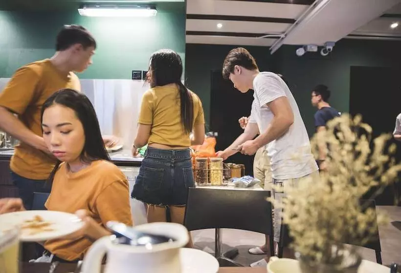 هاستل Wink At Mosque Street