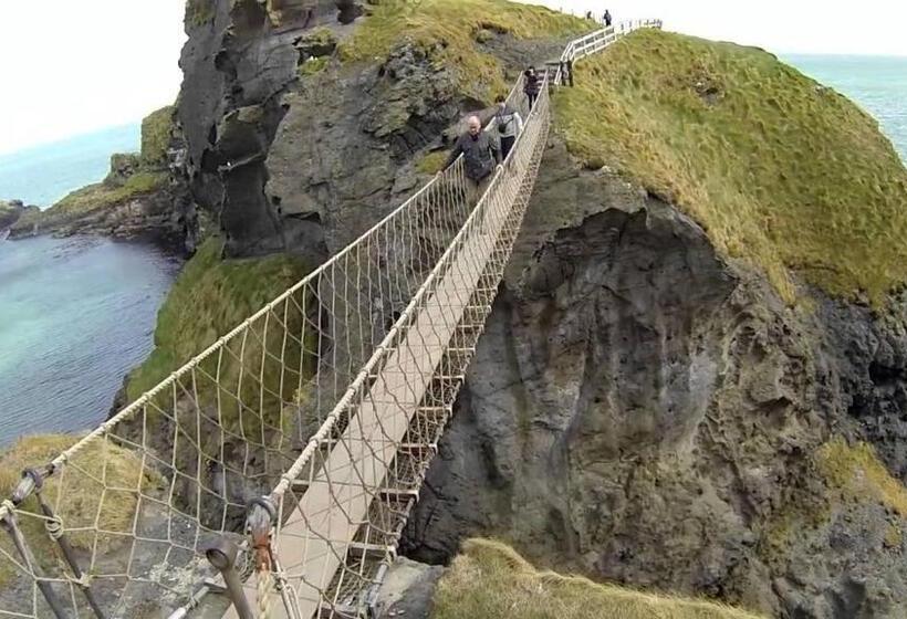 ベッドアンドブレックファースト Browns Country House