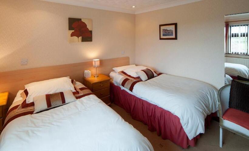 ベッドアンドブレックファースト Browns Country House