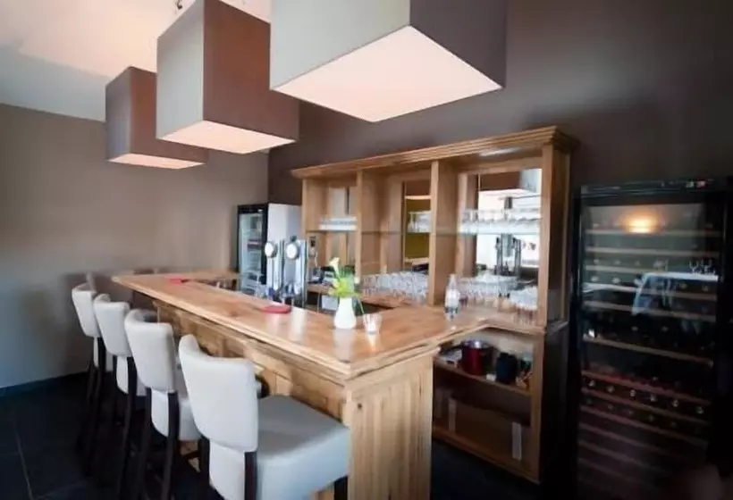 تختخواب و صبحانه Guesthouse De Casteleer